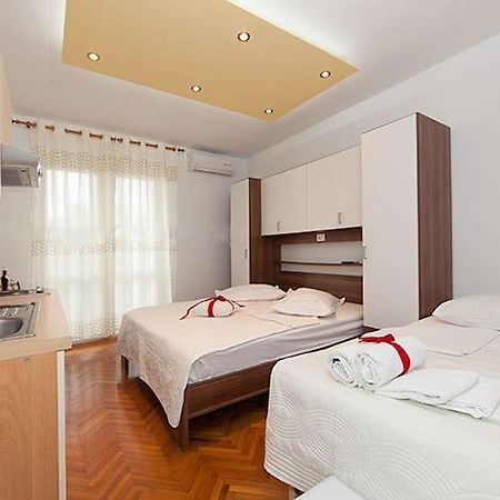 Apartmani Saric Tučepi Екстериор снимка