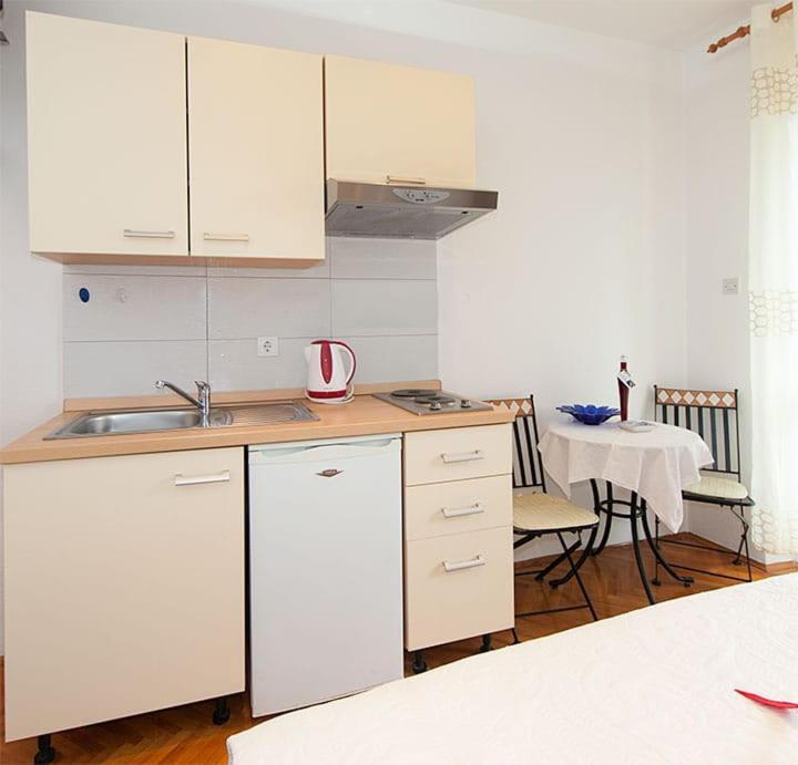 Apartmani Saric Tučepi Екстериор снимка